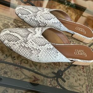 Franco Sarto LEATHER Mules euc like new